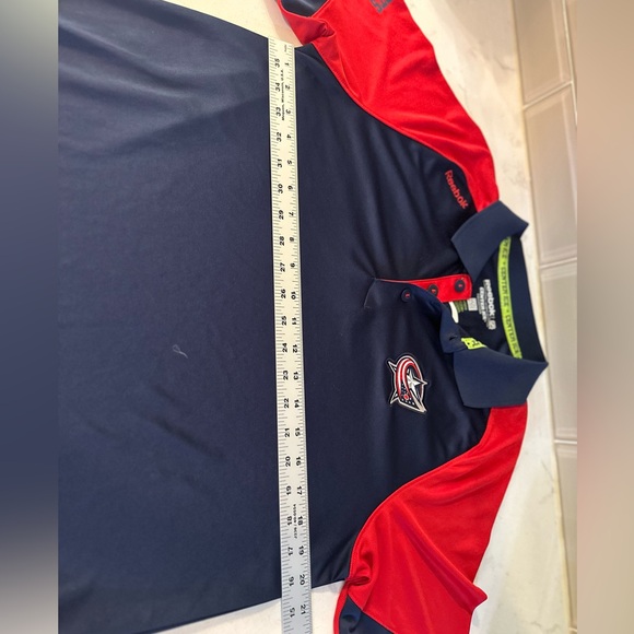 Reebok Center Ice NHL Columbus Blue Jackets Play Dry Polo Shirt Size Medium - Picture 10 of 10